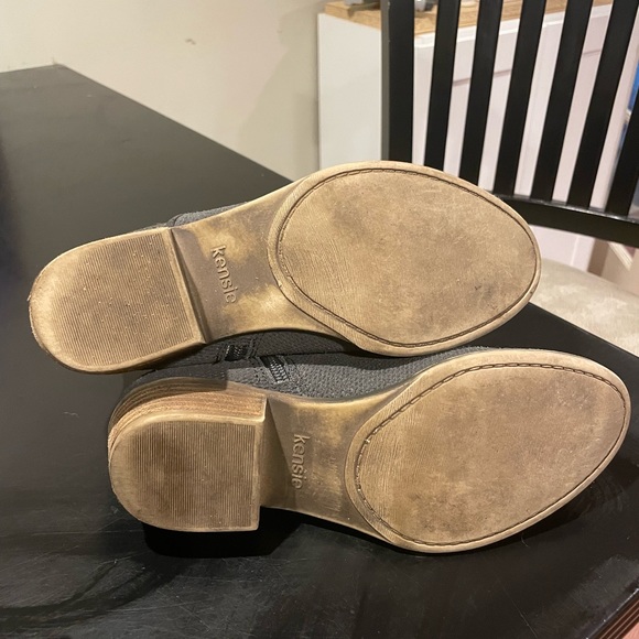 Booties - Picture 4 of 4